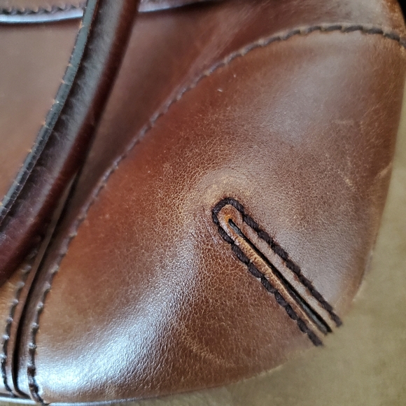 Small Brown Gucci Shoulder Handbag - Picture 9 of 12